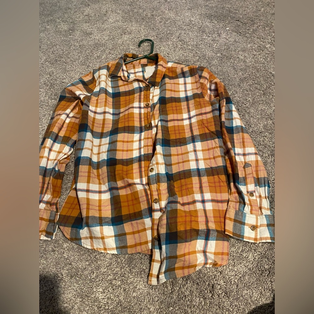 size medium yellow flannel